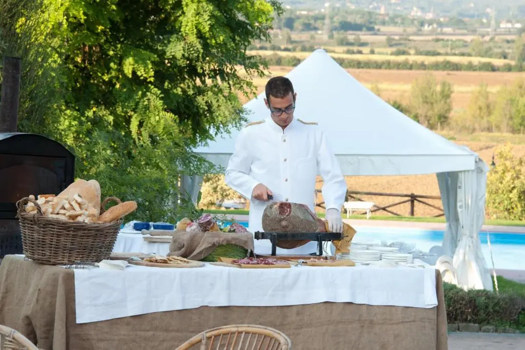 Luxury Villa In Cortona