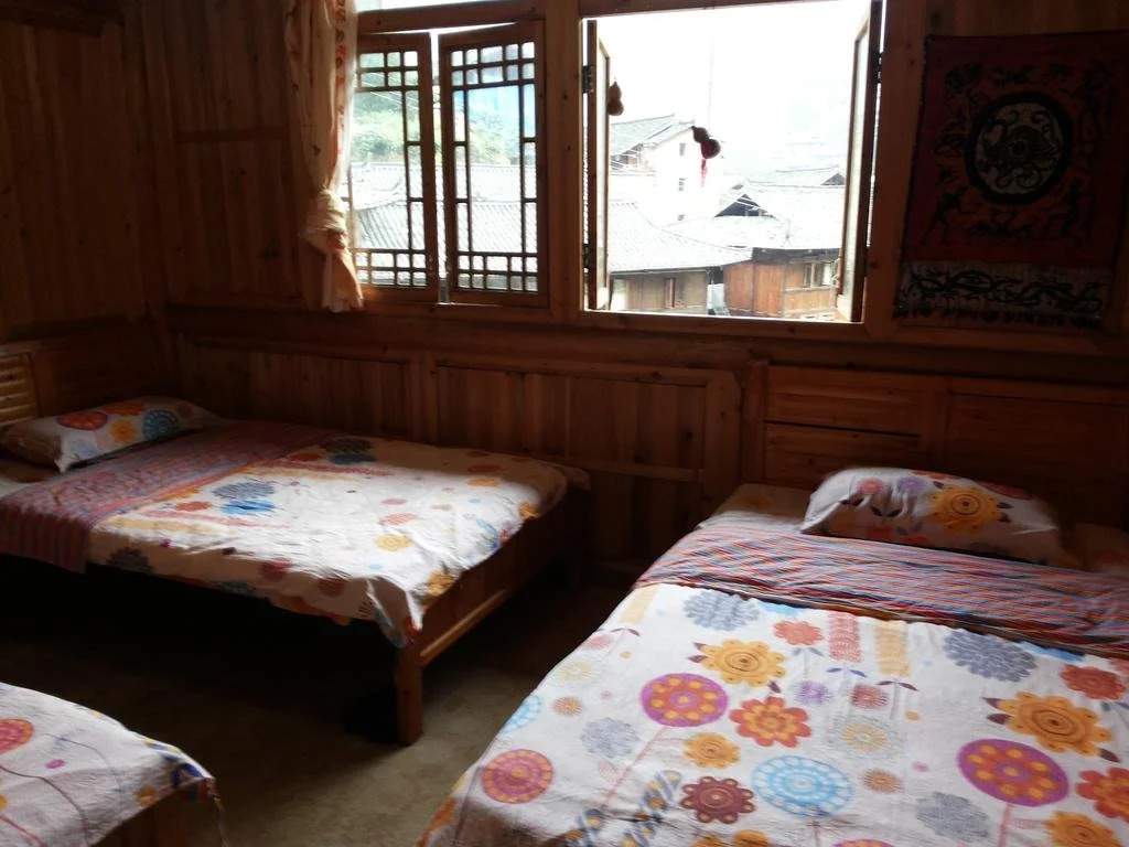 Calabash Brothers' House