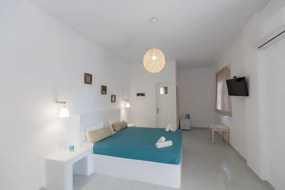 Blue Island Hotel