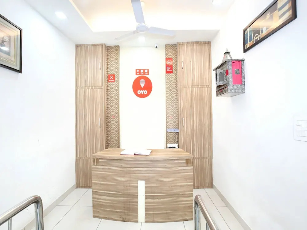 OYO 11882 Hotel Krishna