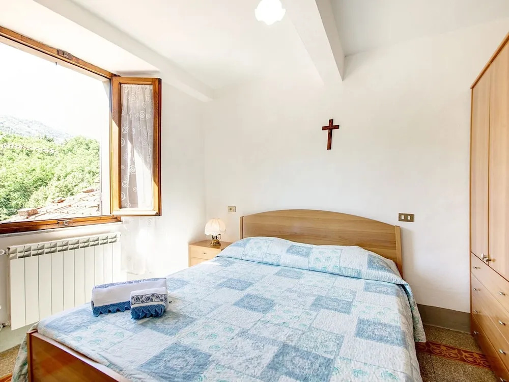 Farmhouse in Casoli near Ski Slopes
