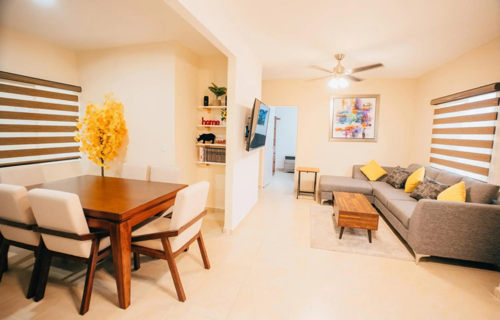 Incredible 3 Bedroom Apartment