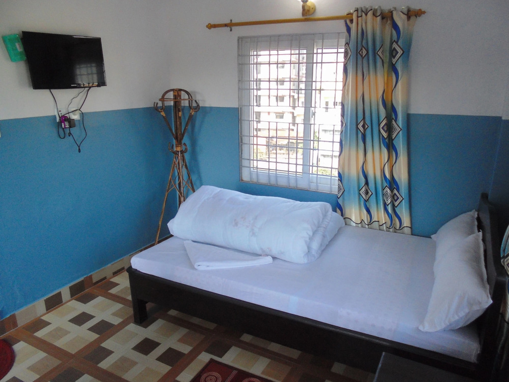 R&R Guest House