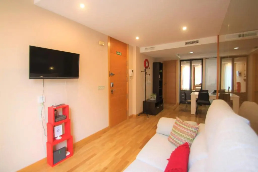 Modern CasaTuris Apartment with Castle Views A131