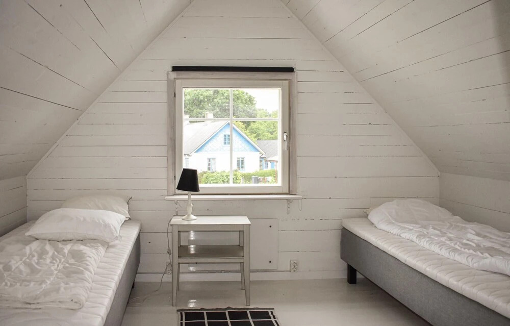 4 Bedroom Cozy Home In Smedstorp