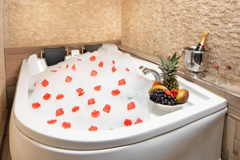 Istanbul Hotel & Suites