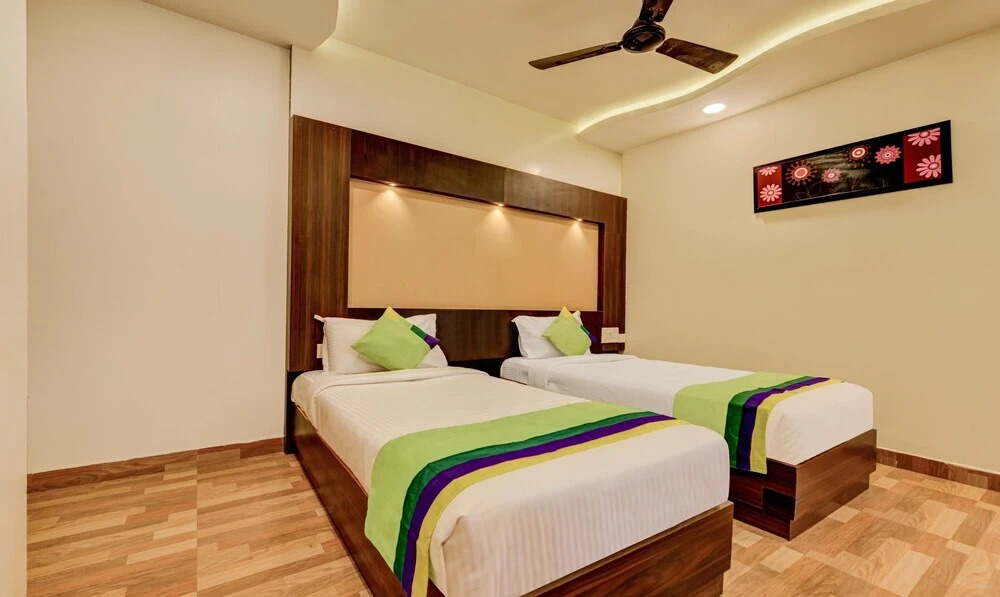 Rich Inn Studios and Suites