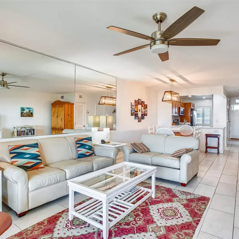 Sun-kissed FL Condo Ocean View Pool Free Tix