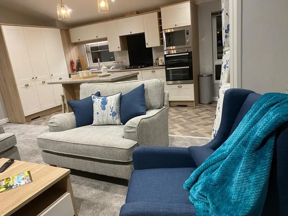 Elite Bluewater Lodge