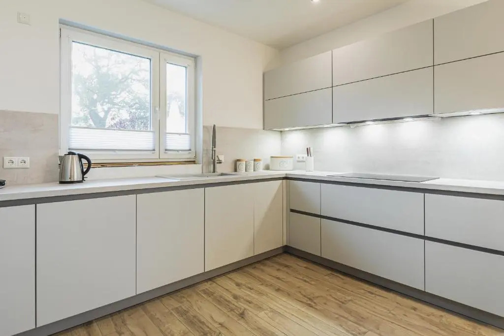 Traumhaftes Ferienhaus mit eigenem Seezugang sowie Sauna und Kamin