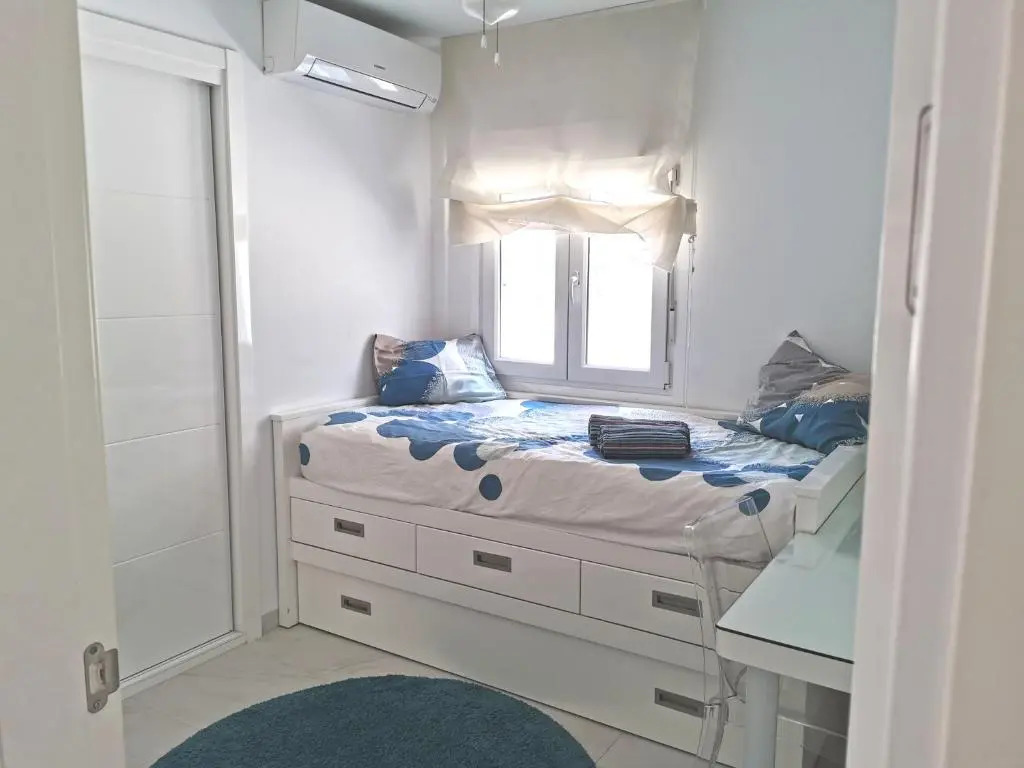 Next to the Historic Marbella-100m. from beach - Modern Nordic deco