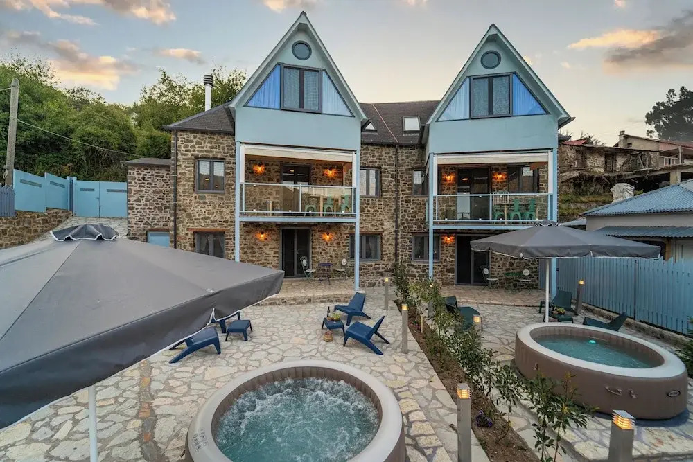 Dandy Villas Karpenisi Complex - Lux Chalets - Inflatable Pool-Hot Tub