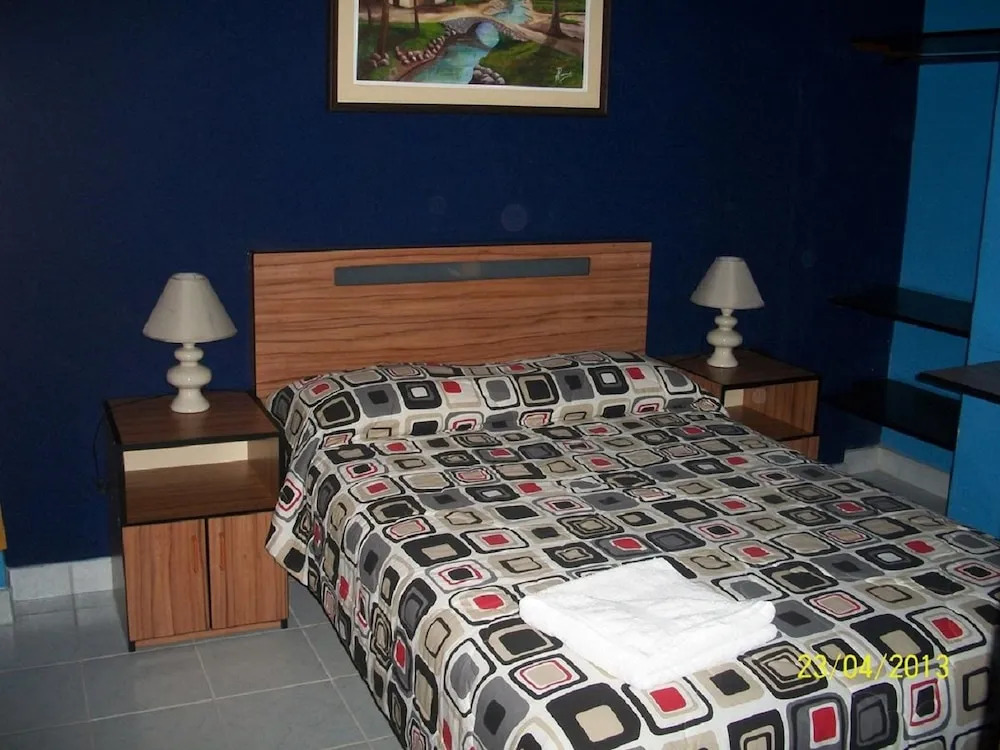 Hostal Hellen Ross