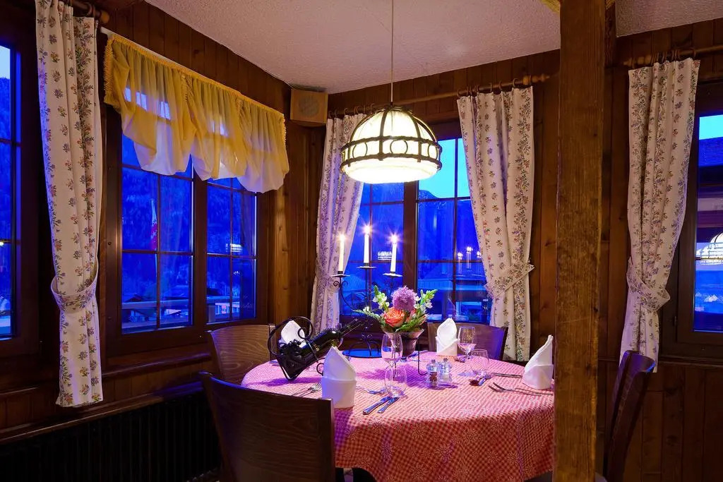 B & B Hôtel Aux Mille Etoiles