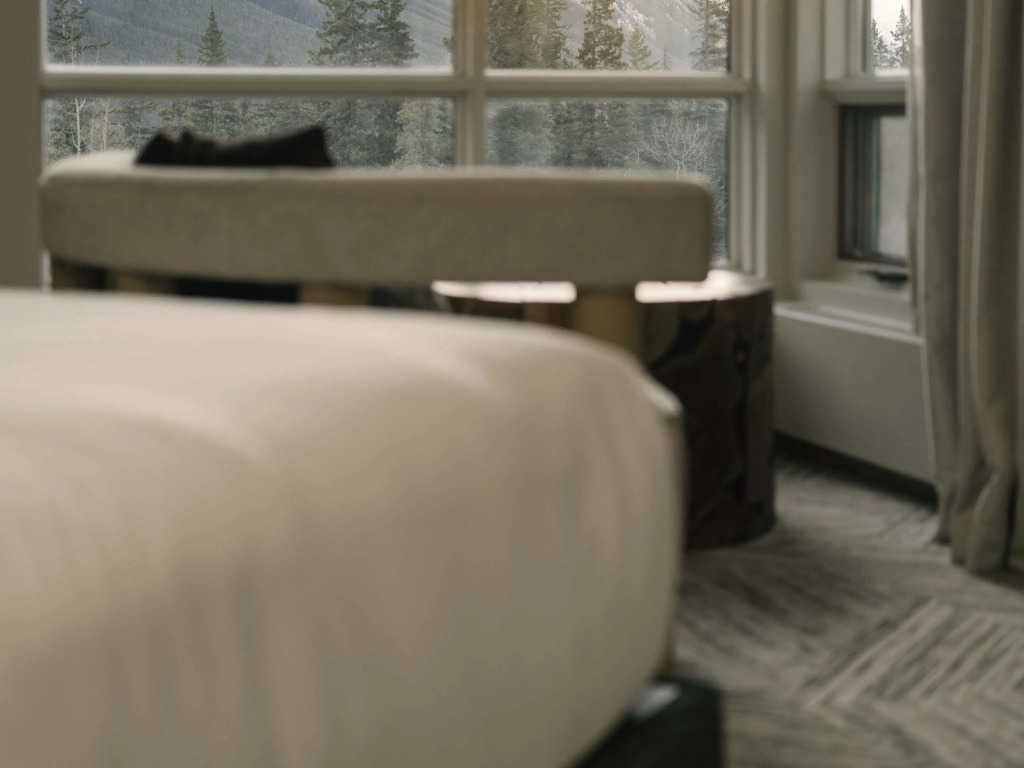 Rimrock Banff, Emblems Collection