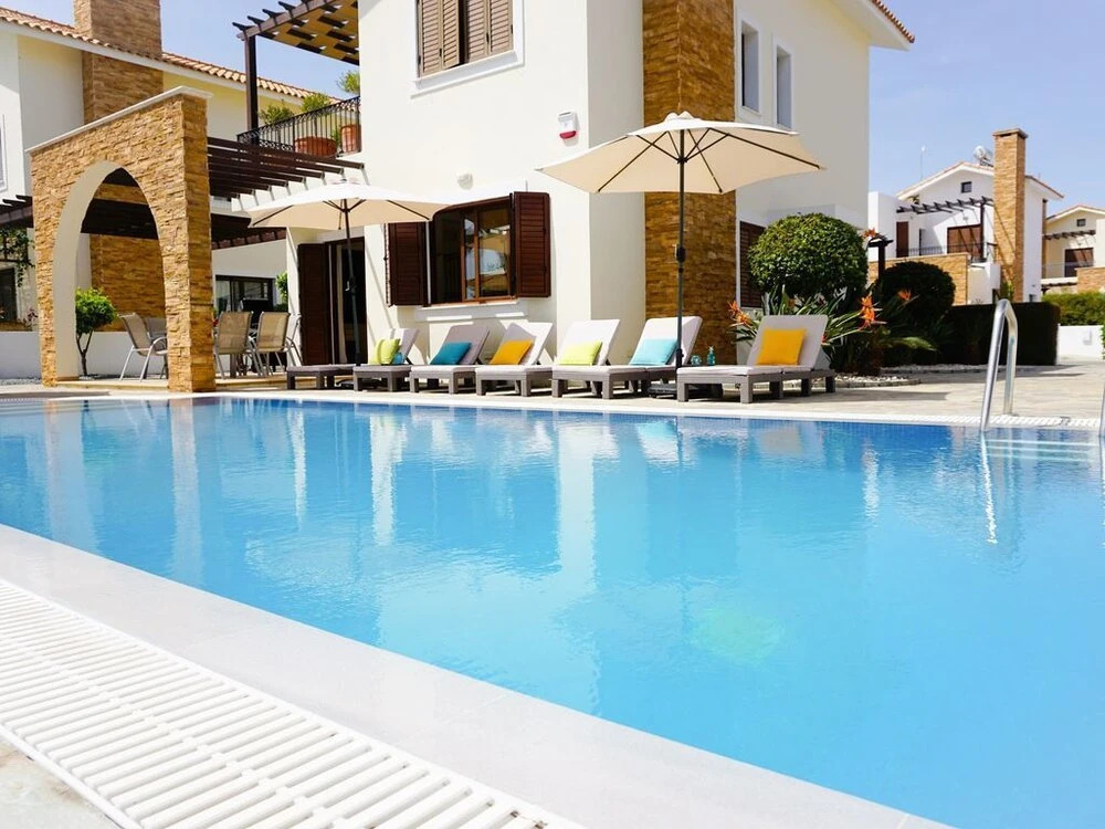 Sea Front Costa Blu by Ezoria Villas