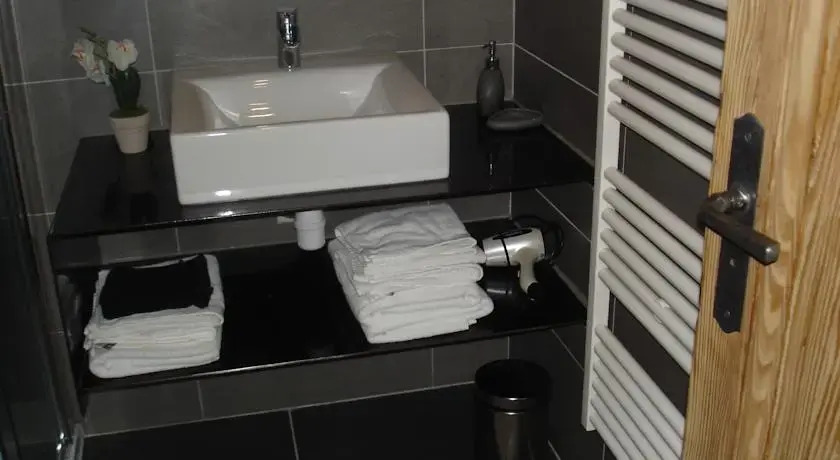 Chez la Sapone