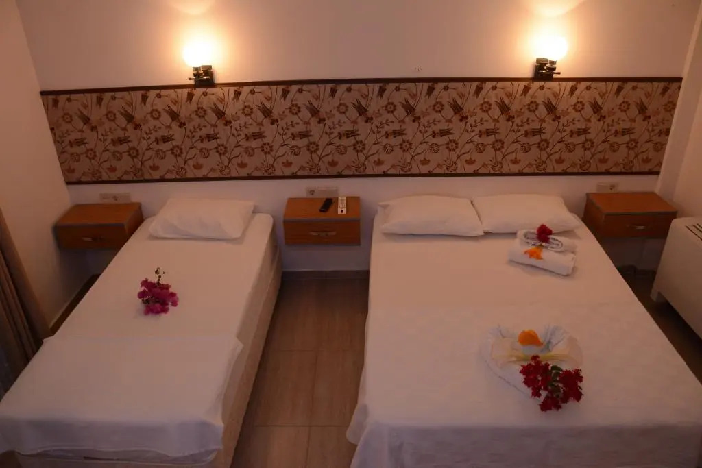 Manolya Hotel