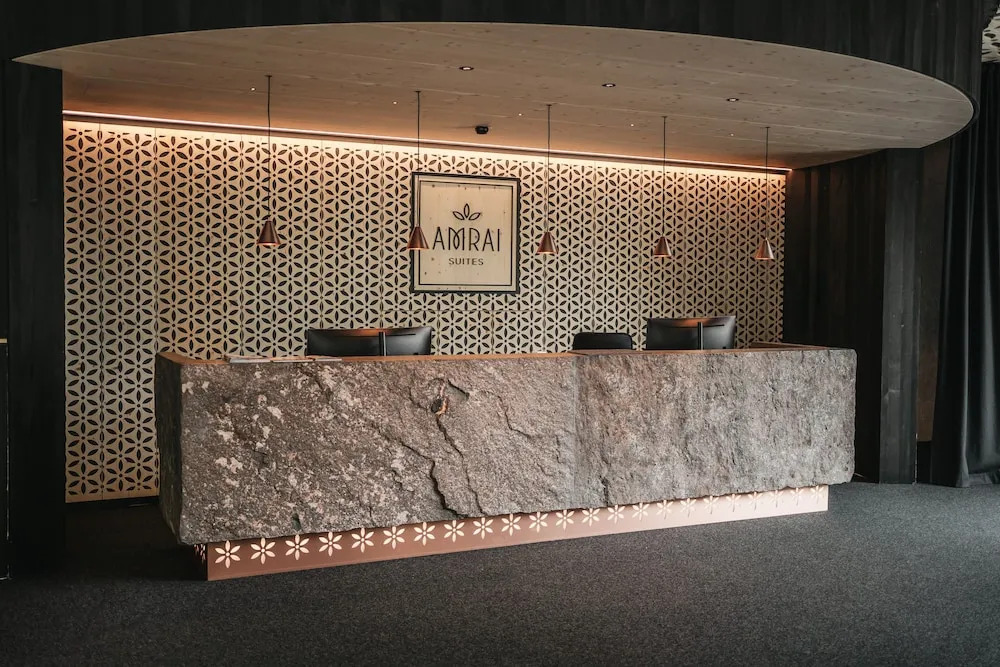 Amrai Suites