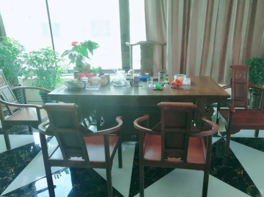Jinxuan Hotel (Urumqi Miquan No.1 Middle School)