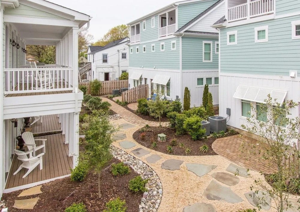 406A The Beach House