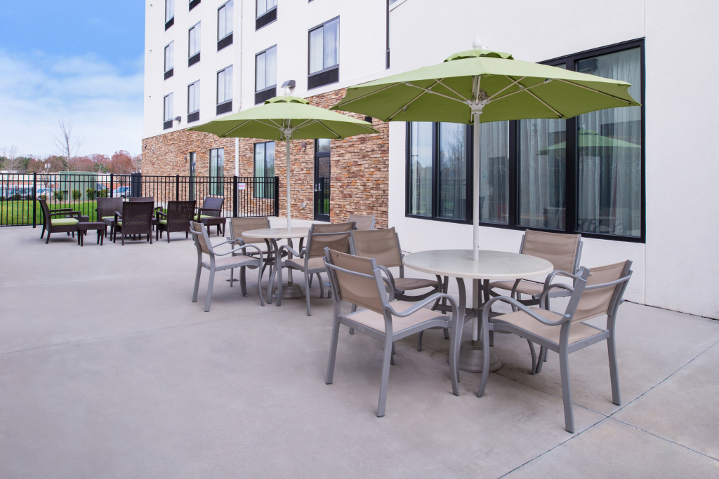 Holiday Inn Express & Suites Monroe by IHG