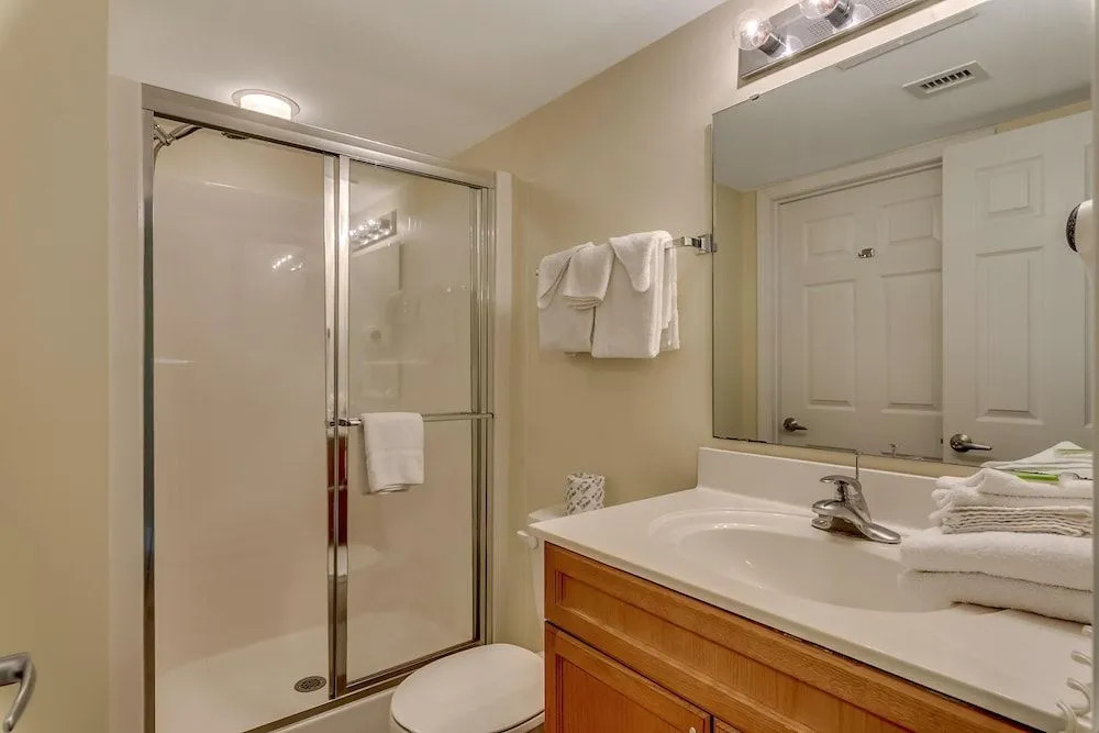 Bahama Sands Condos