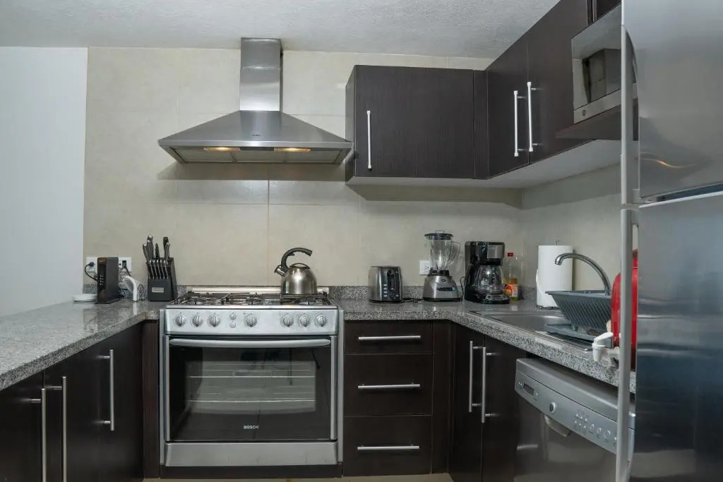 Ocean Front Condo Sleeps 4 Adults-Grand Venetian T3000-1606