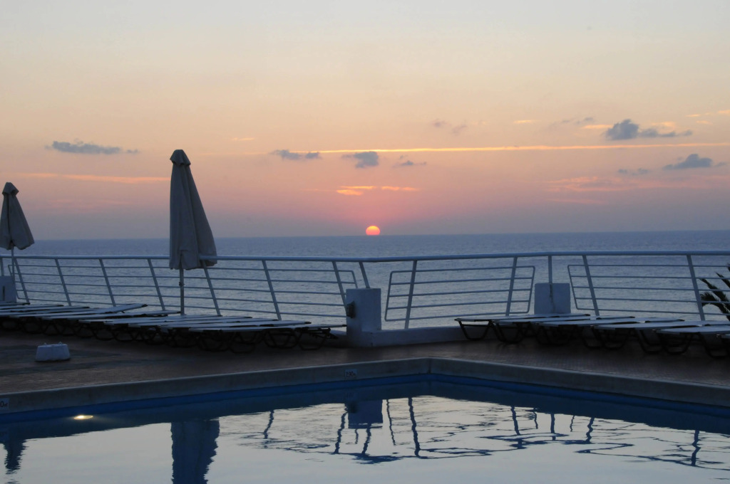Hersonissos Village Hotel & Bungalows