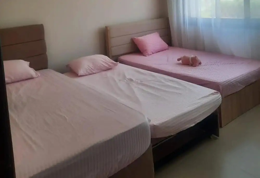 Whispering Waters, Two Bedroom With a Garden, Azha