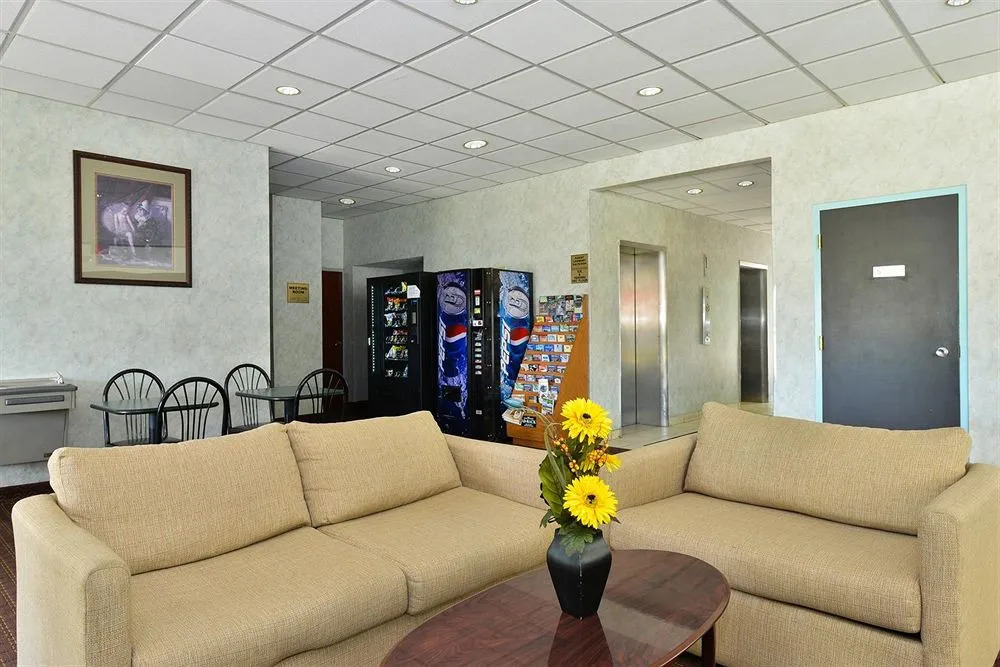 Americas Best Value Inn & Suites Independence