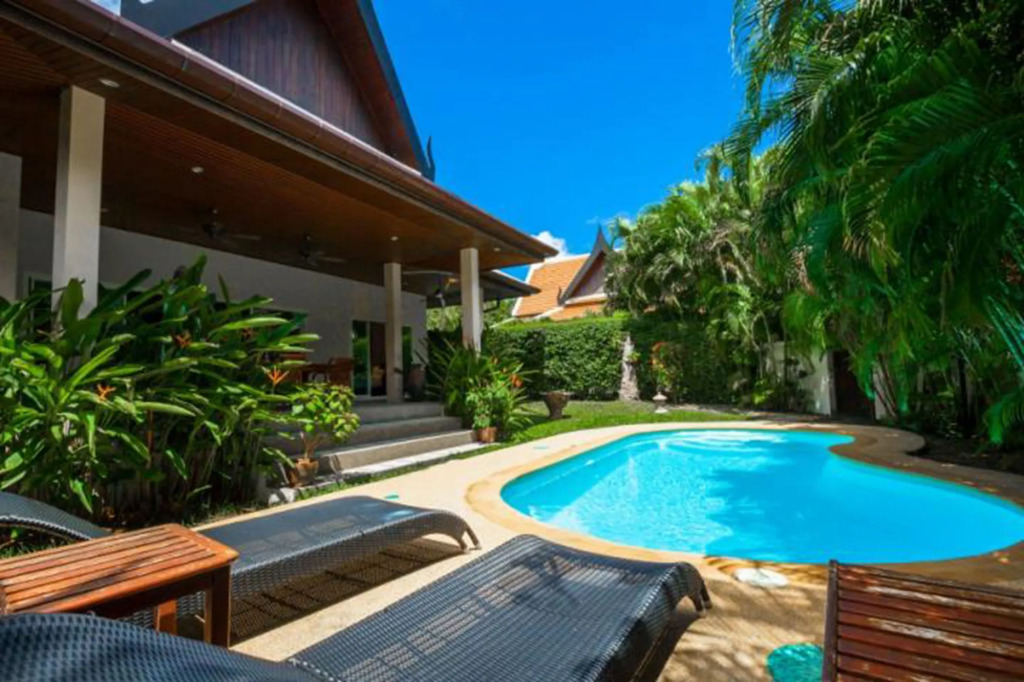 Romanee Villa by G Estate