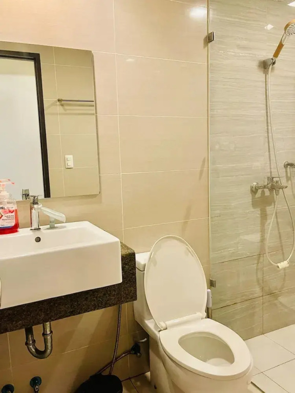 Mactan cozy 1 bedroom with 3 beds