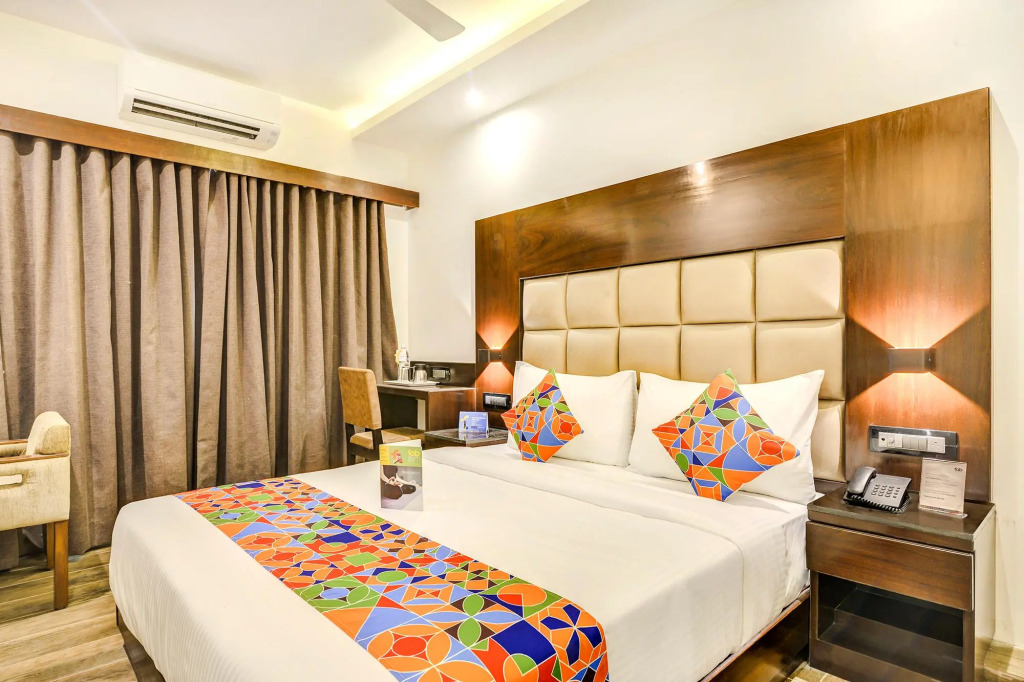 FabHotel Urban Court