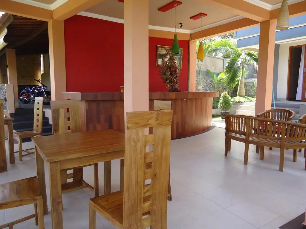 Terrace Ampels Villa