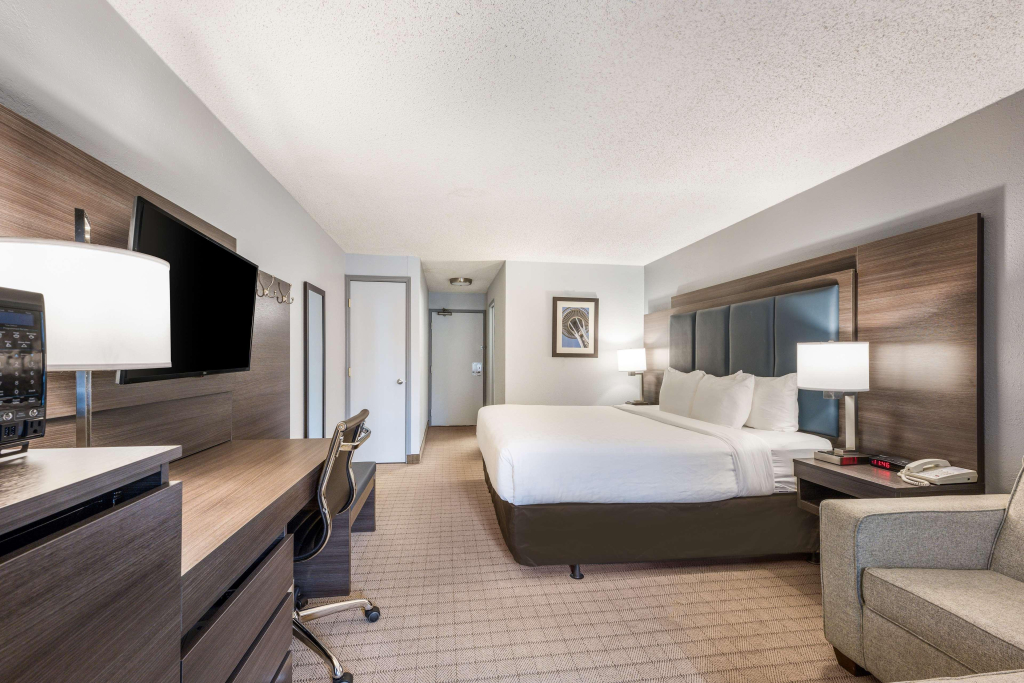 SureStay Hotel by Best Western SeaTac Airport North