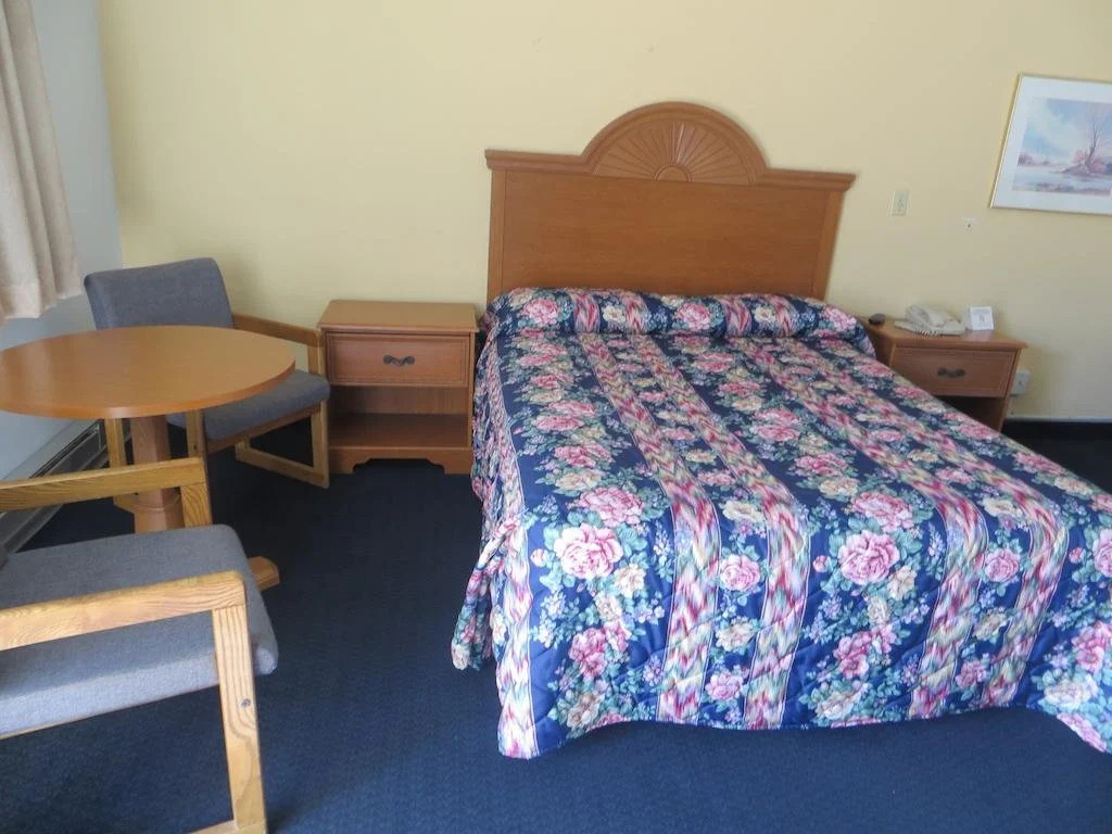 Budget Inn Adair