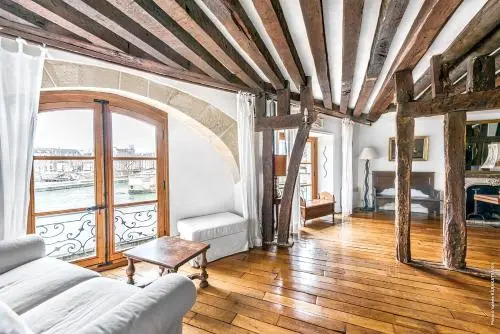 Apartment Saint-Louis