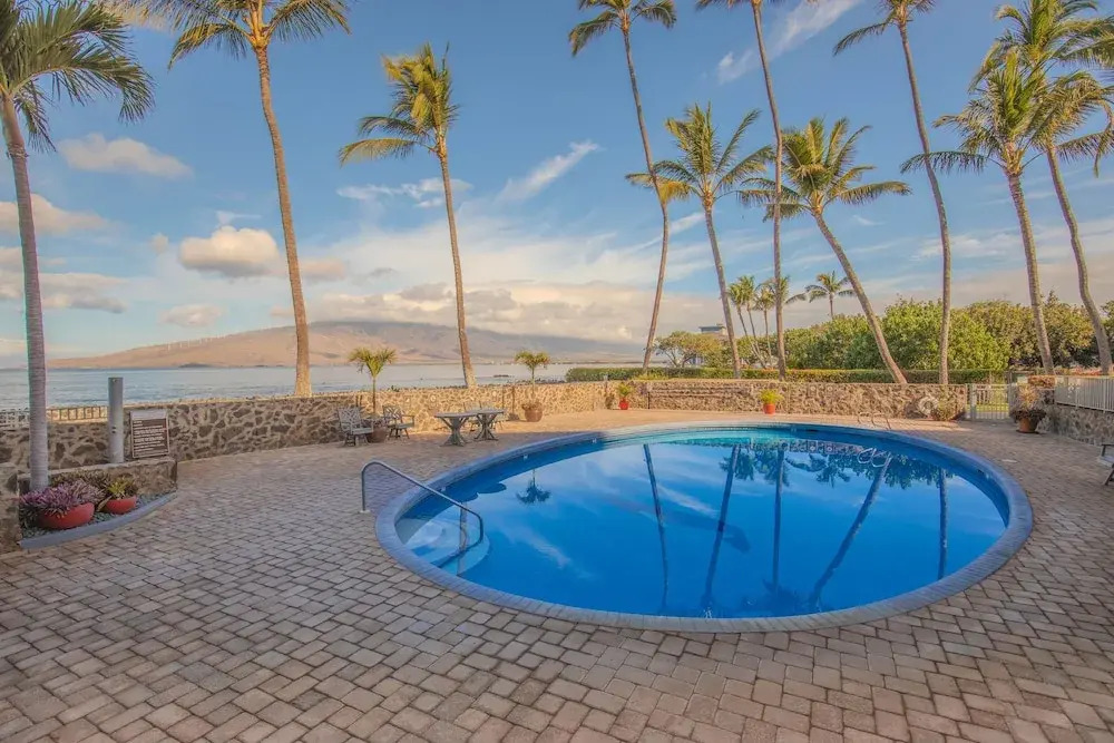 Menehune Shores 601 2 Bedroom Condo