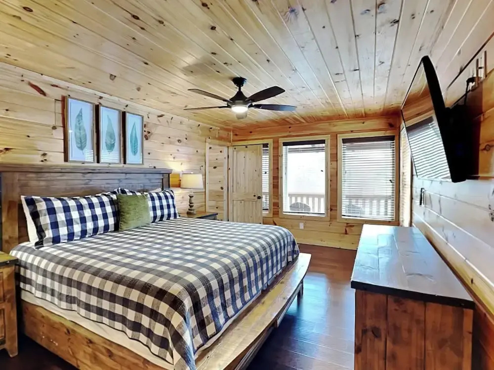 Rainbow Falls Retreat by Jackson Mountain Rentals