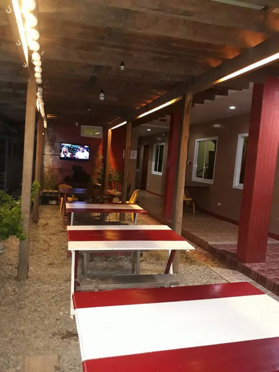 North Blue Bay Inn