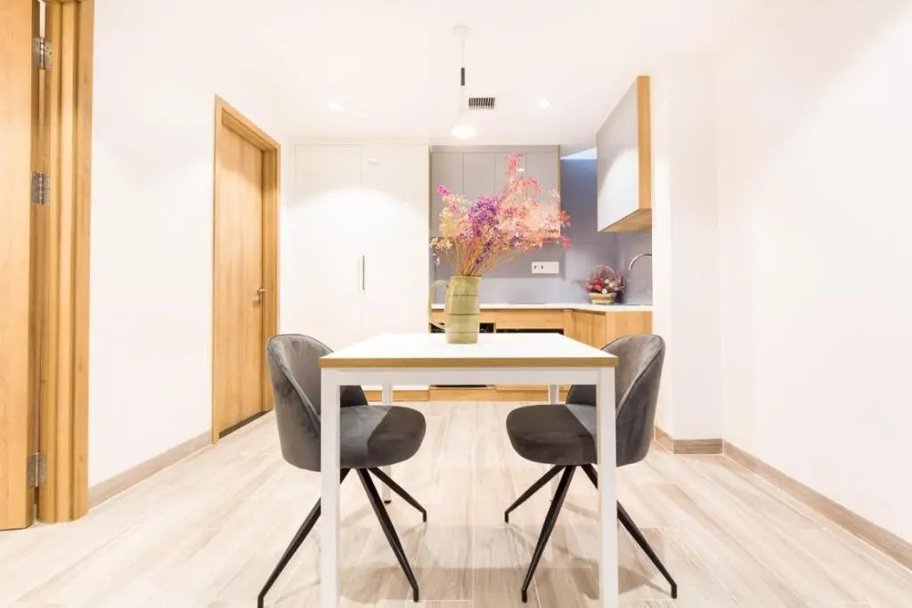 Saki Aparthotel