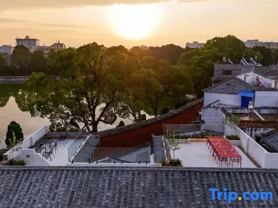 Jianshui Shenjixu Homestay