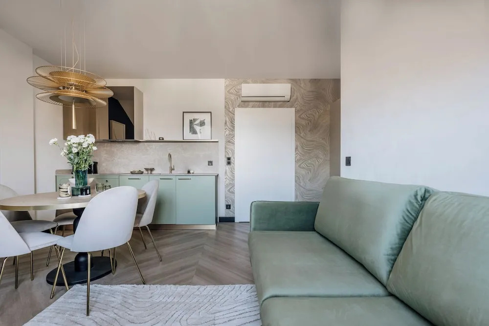 Millou Aparthotel