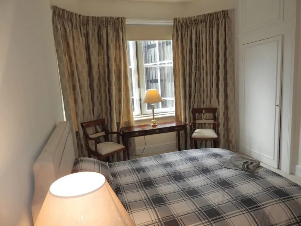 Belgravia Suites