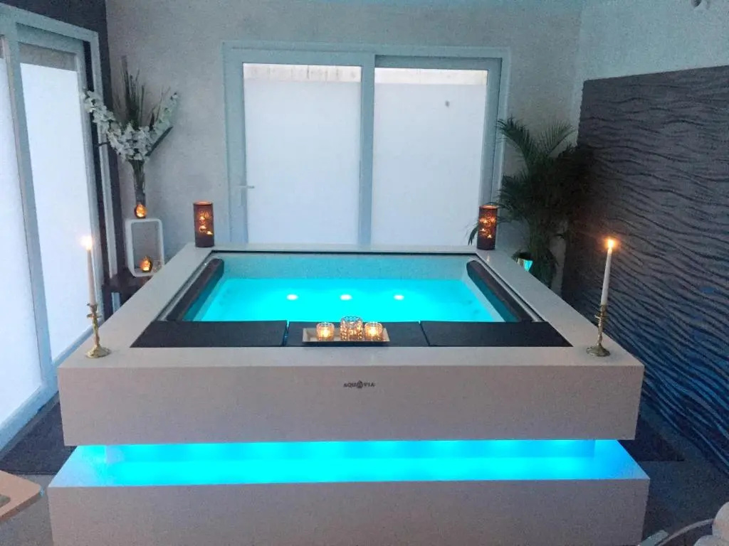 House With one Bedroom in Tournai, With Enclosed Garden and Wifi