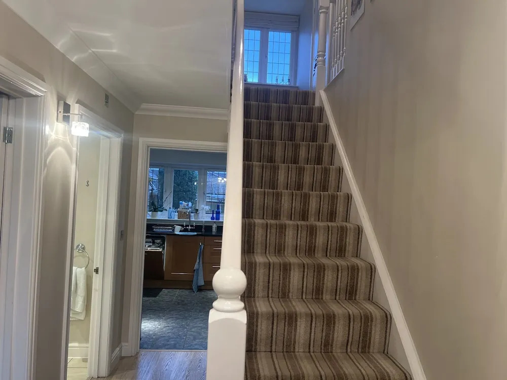 Remarkable 3-bed House in Netley Abbey Southampton