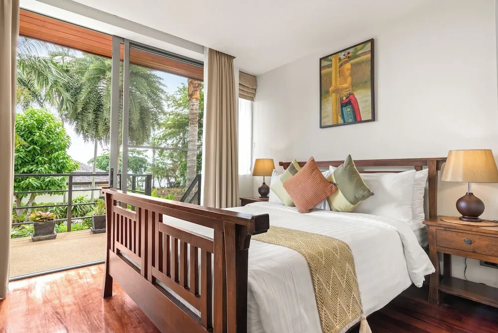 Dhevatara Residence Sea View Villas