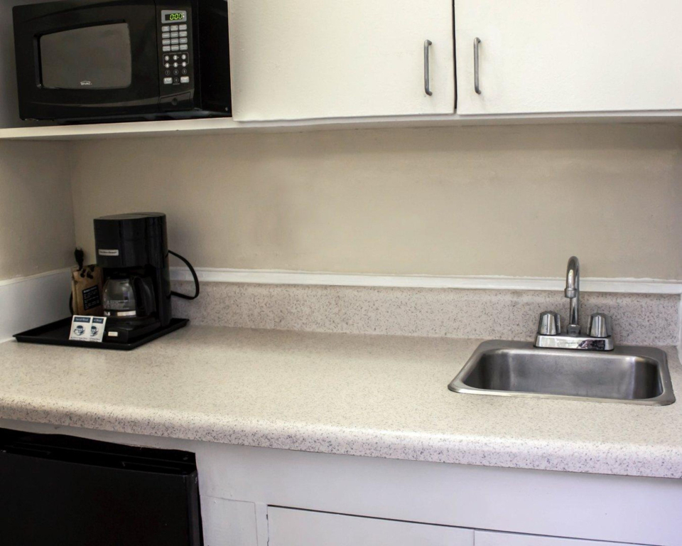 Quality Inn & Suites St Augustine Beach Area