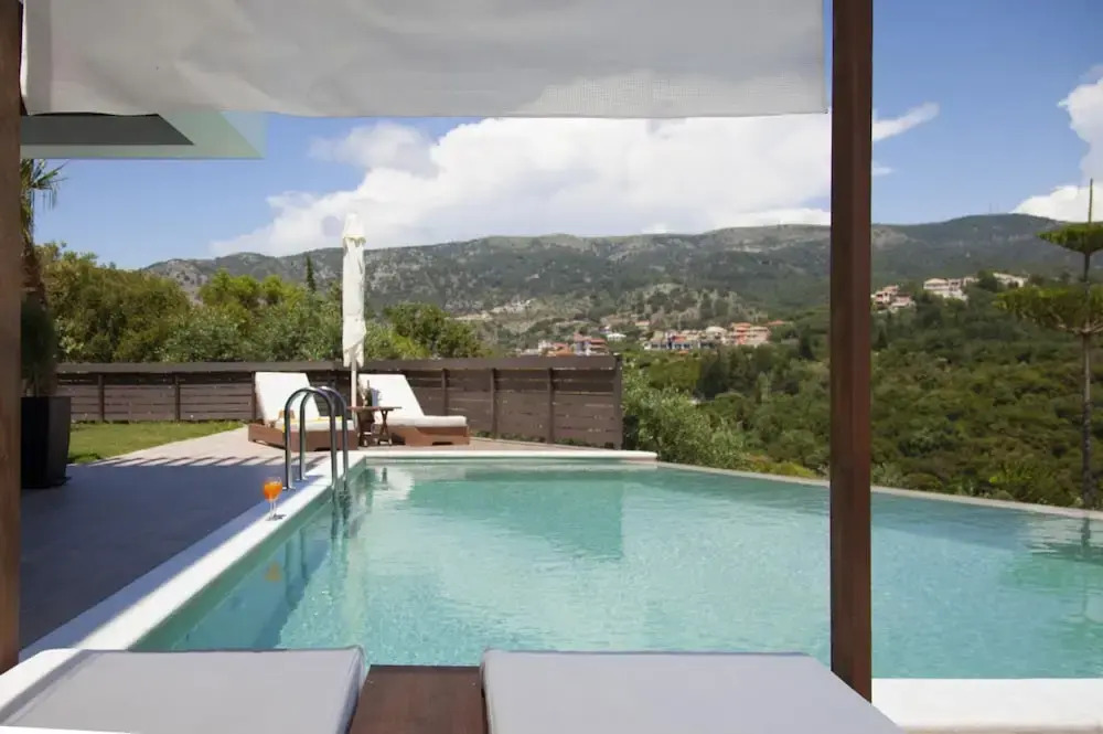 Zavia DYO in Syvota With 3 Bedrooms and 3 Bathrooms